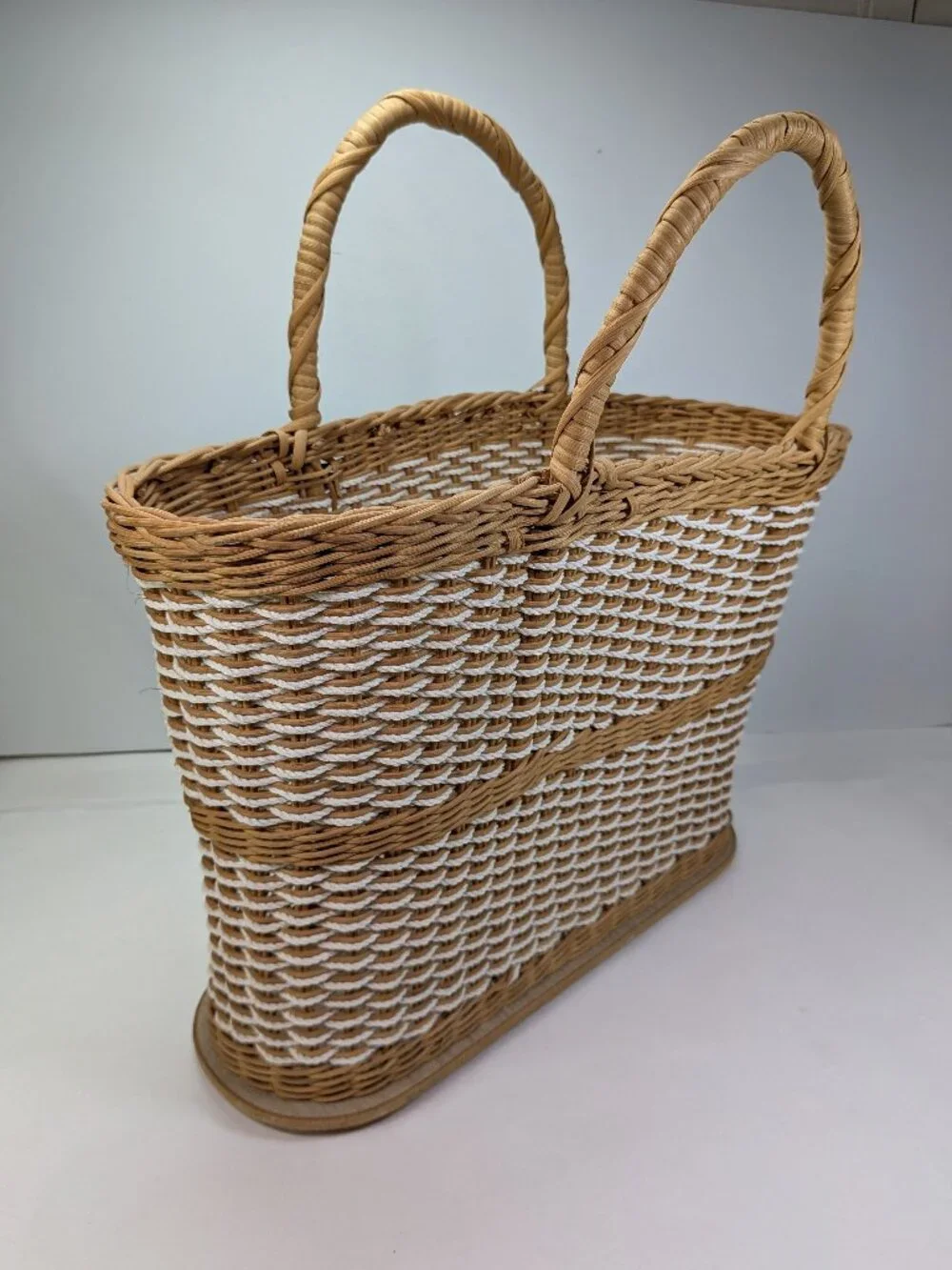 Vintage Woven Wicker Market Tote Basket White Rope Accent Wood Base Handles